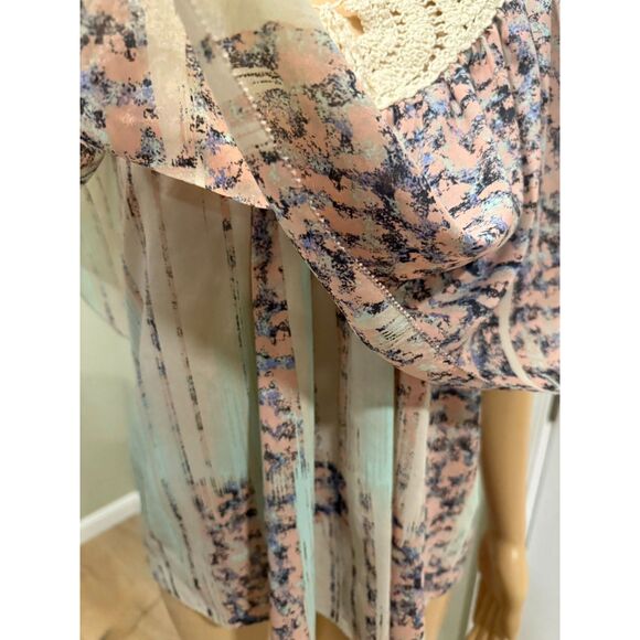 Sanctuary Top Size Small - Picture 3 of 5